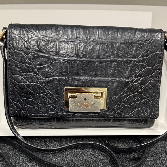 kate spade Handbags - kate spade Black Croc-Embossed Crossbody with Gold Hardware